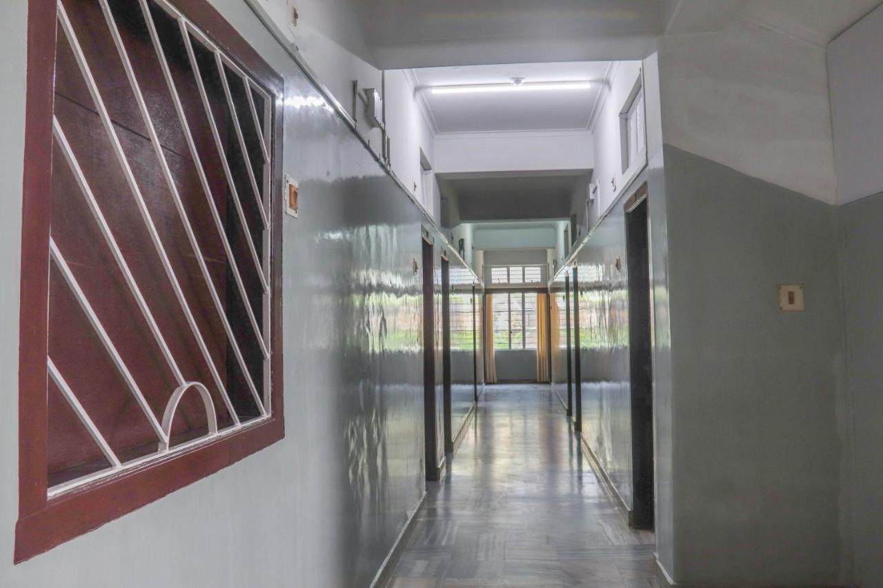Spot On 49477 Hotel Galaxy Dimapur Exterior photo
